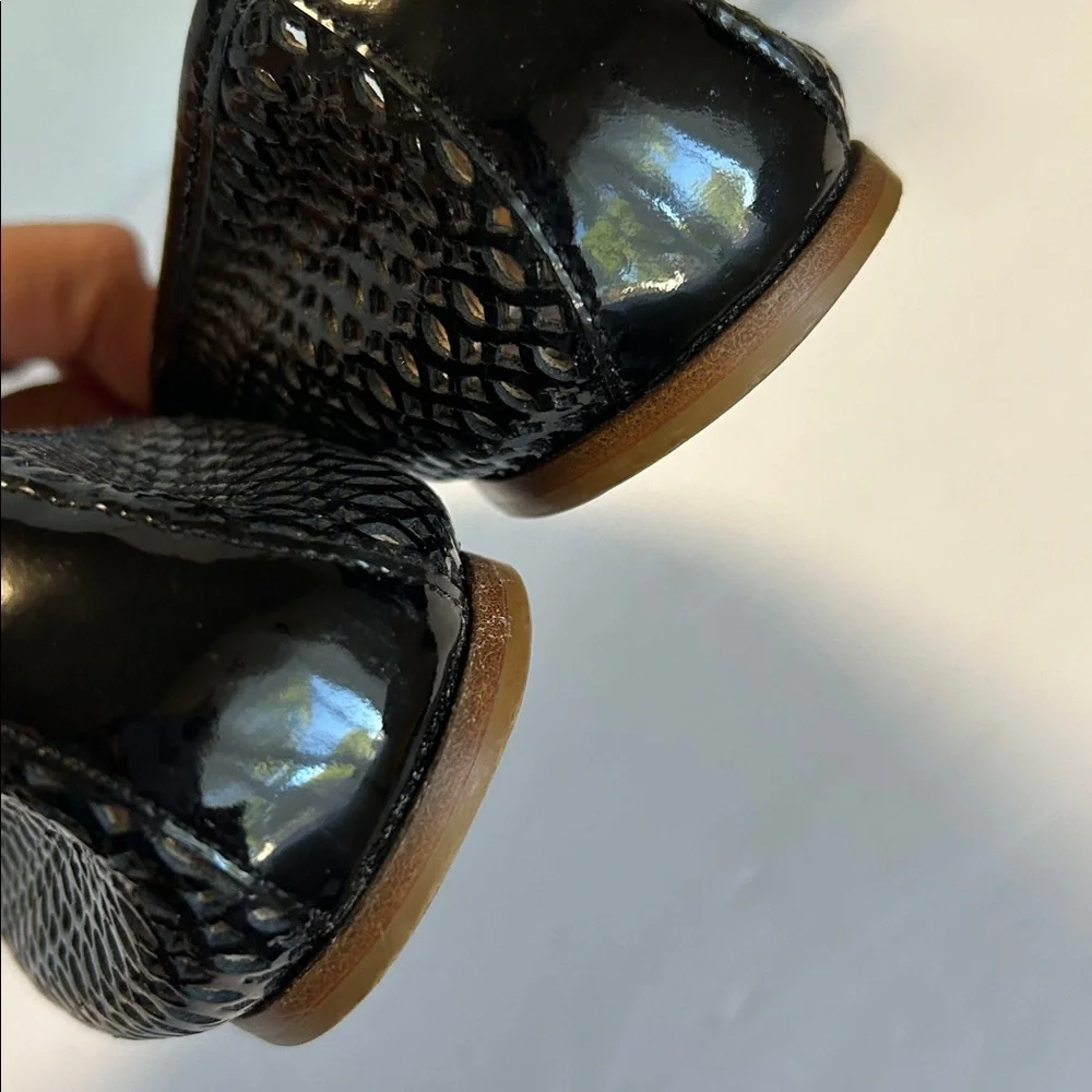 Furla Black Patent Leather Mesh Flats - Picture 15 of 17